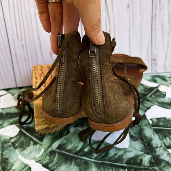 Madewell Bridget Green Suede Leather Gladiator Sandals - Picture 4 of 8